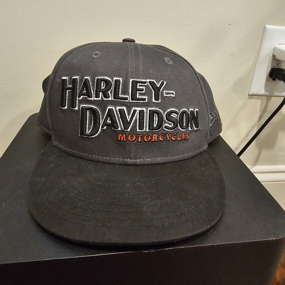 Harley Davidson Mens Fitted Hat Gray And Black 3XL 7 3/4